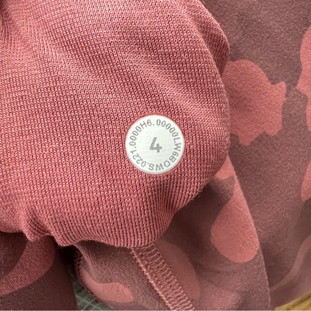 Lululemon Align Crop *21" in Heritage 365 Camo Brier Rose Multi - Picture 12 of 12